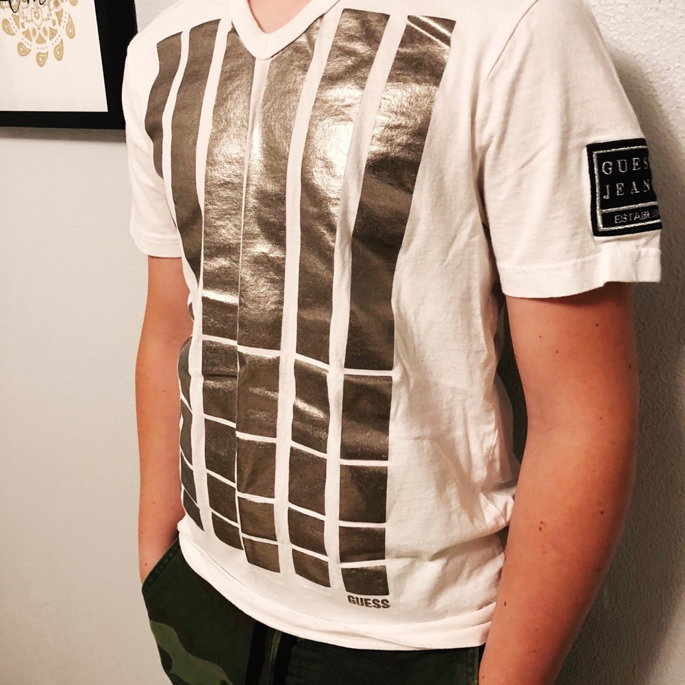 Men’s GUESS T Shirt